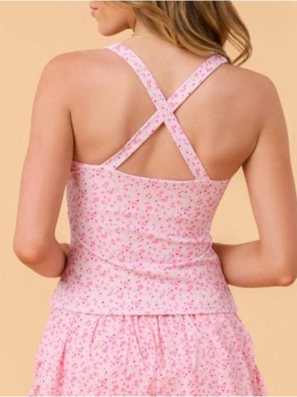 Blogilates Princess Tank Top Pink Floral Active Wear Size Medium NWT - Picture 3 of 9